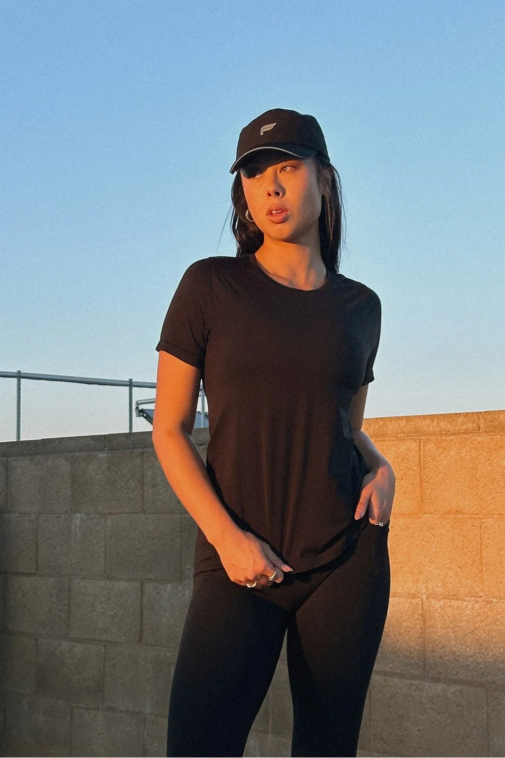 Fabletics | UTR Sports FeatherTech+ Short-Sleeve Top - Image 4